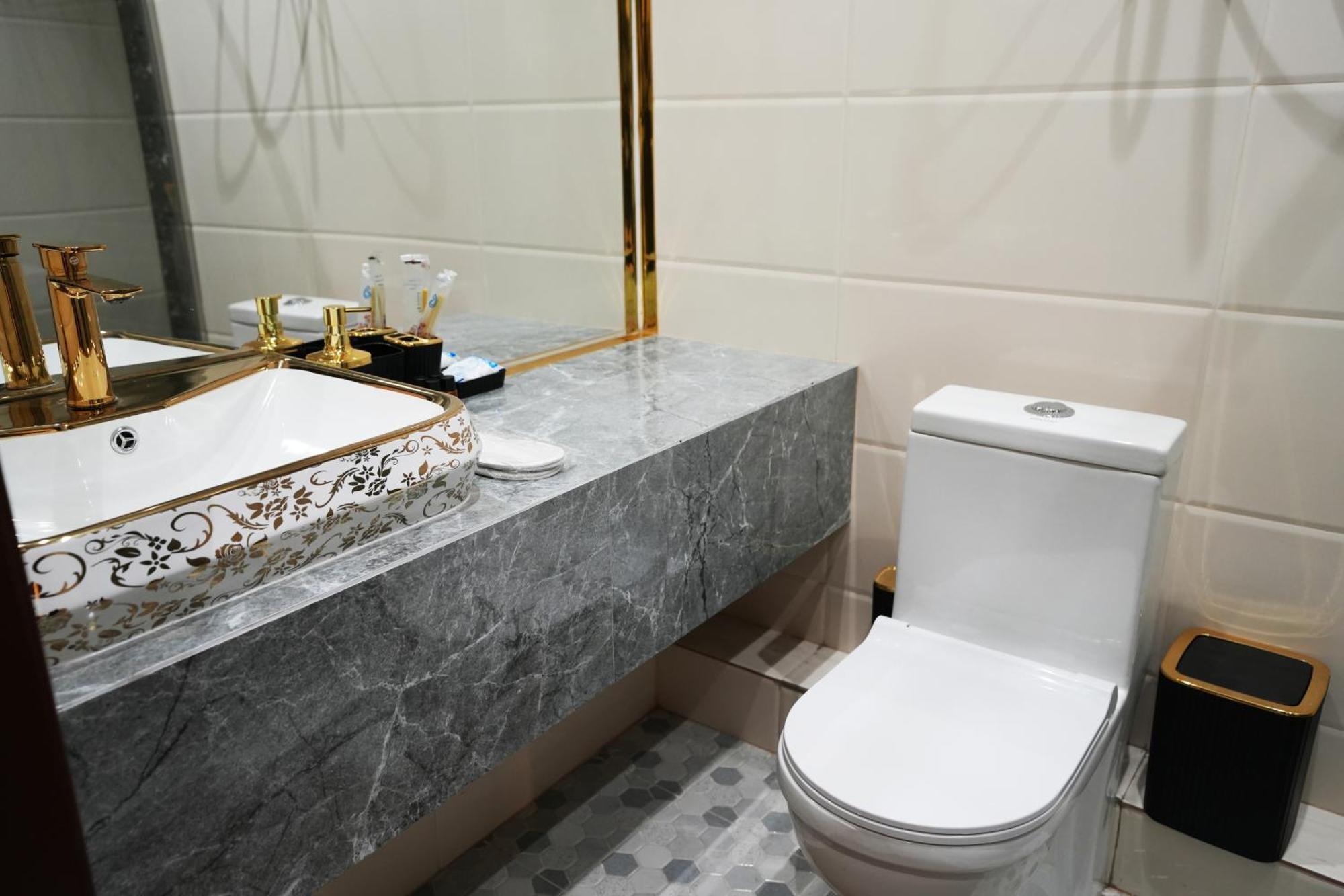 Baland Hotel Dusanbe Kültér fotó