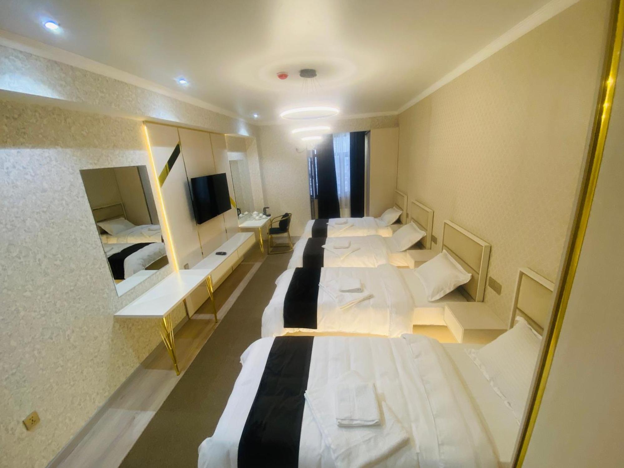 Baland Hotel Dusanbe Kültér fotó