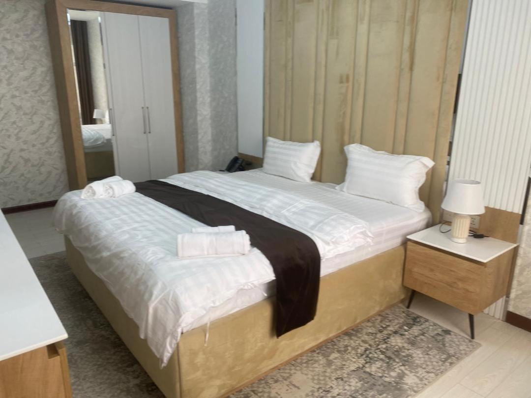 Baland Hotel Dusanbe Kültér fotó